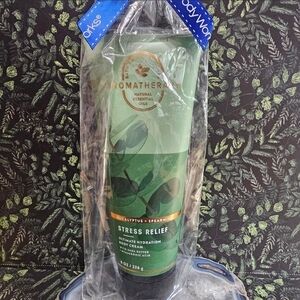 Bath & Body Works Stress Relief Body Cream
